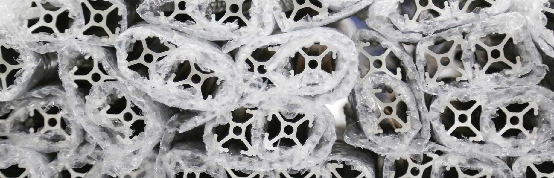 铝型材承重选型全解析：从规格计算到安全设计(图1)